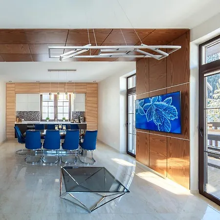 샬레 Bfamilyhouse *