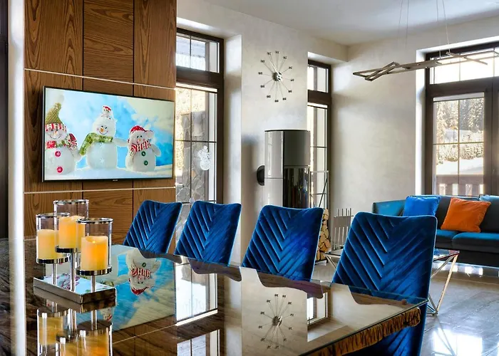 Bfamilyhouse