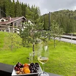 Bfamilyhouse Chalet *