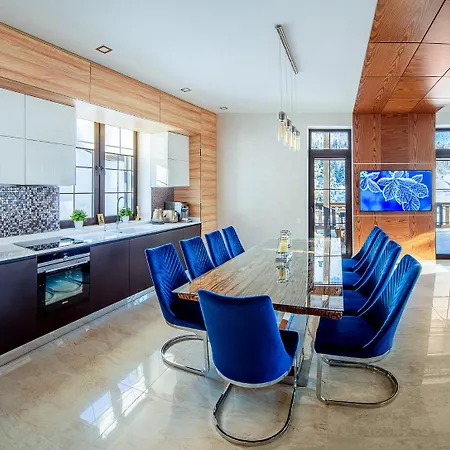 Bfamilyhouse Chalet